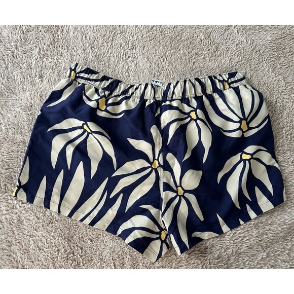 ASOS DESIGN swim shorts in super short length in daisy print in navy Size L New - Picture 10 of 13